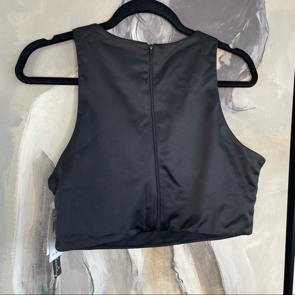 Sequin Hearts Black Cropped Sleeveless Party Top - Picture 6 of 6